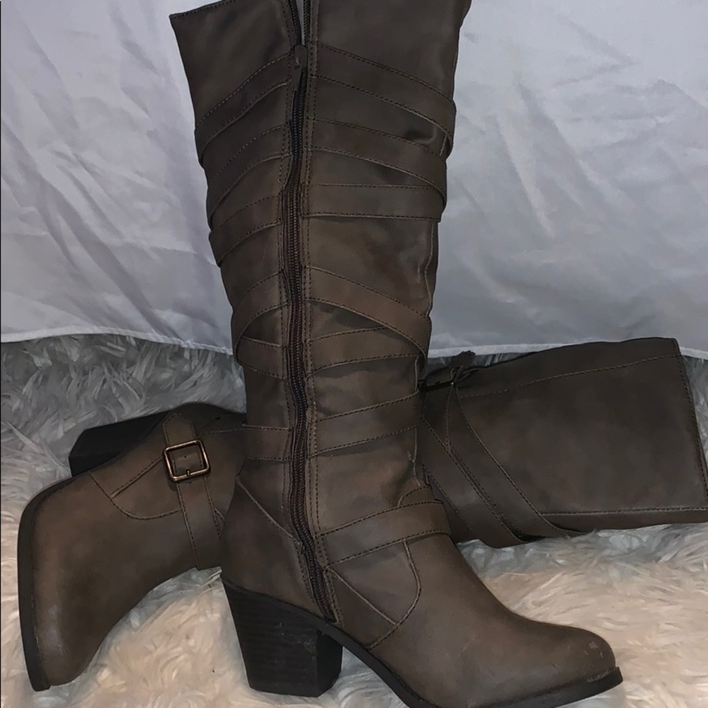 Knee high boot